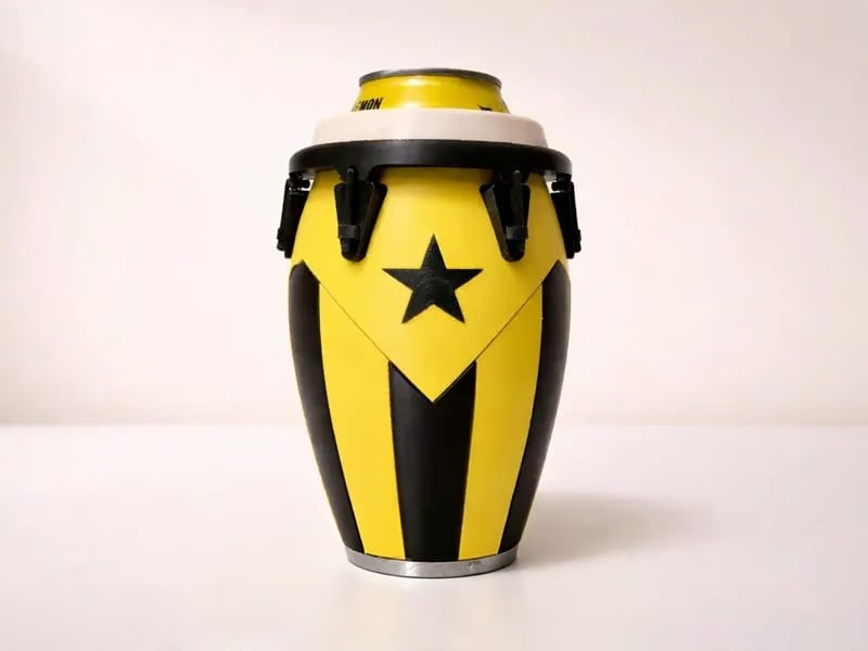🪘🪘Conga-Style Can Holder – Celebrate Caribbean Pride, One Sip at a Time